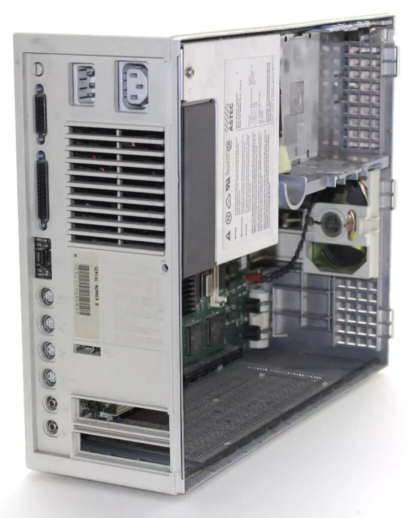 Refurbished Macintosh Quadra 700 Desktop PC